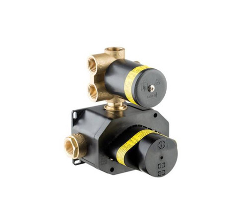 Встраиваемая часть термостатического смесителя Newform 1/2 на 4 выхода 27888.00.000