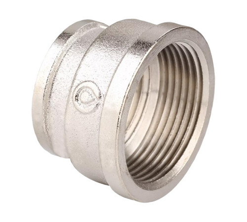 Муфта резьбовая латунная Gappo ВР 3/4х1/2 никелированная G2202