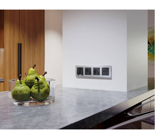 Рамка на 4 поста Ambrella Volt Platos Металл AF550104