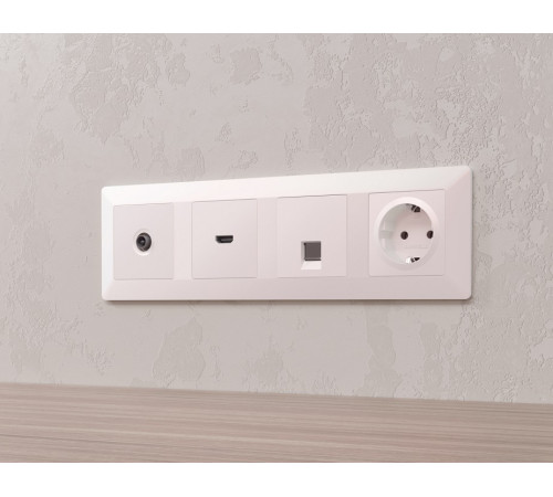 Накладка для розетки с заземлением Ambrella Volt Quant AP2060