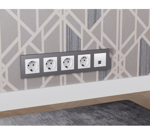 Розетка Ethernet RJ-45 и со шторками, без рамки Ambrella Volt ALFA MA132005