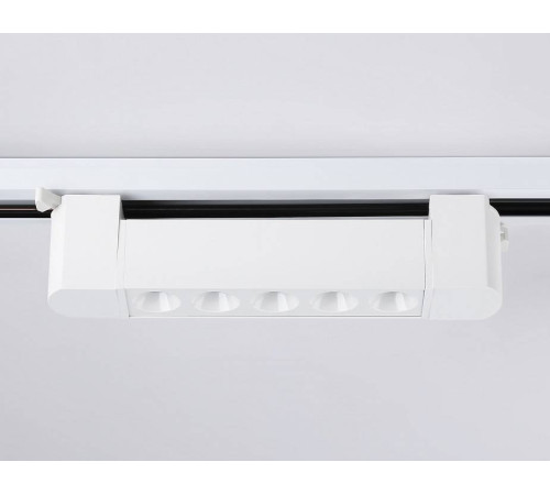 Накладной светильник Ambrella Light GL GL6700