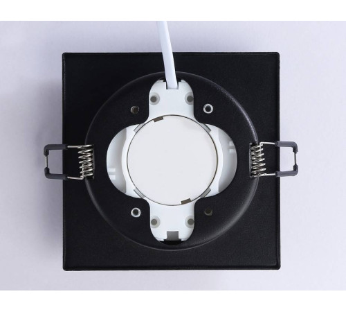 Встраиваемый светильник Ambrella Light TECHNO SPOT TN5232