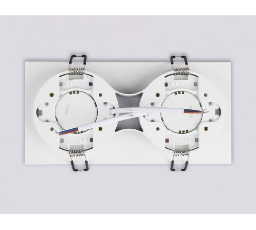 Встраиваемый светильник Ambrella Light TN TN52423