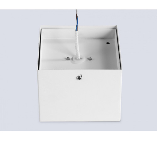 Накладной светильник Ambrella Light TN TN6530