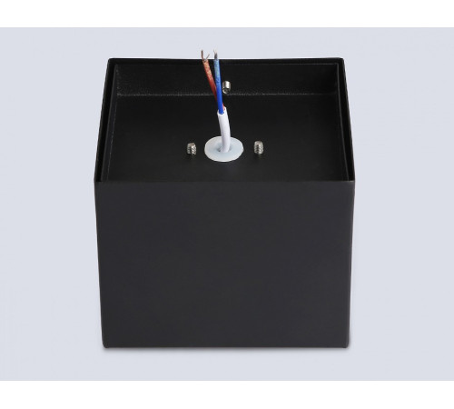 Накладной светильник Ambrella Light TN TN6532