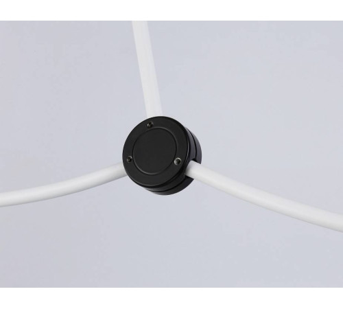 Люстра на штанге Ambrella Light TR TR2566