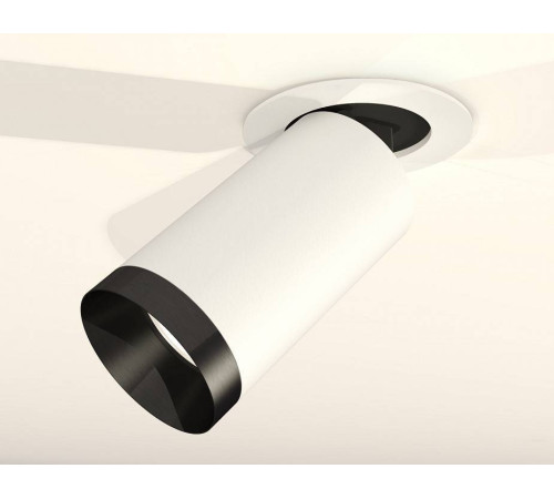 Встраиваемый светильник на штанге Ambrella Light XM XM6322201