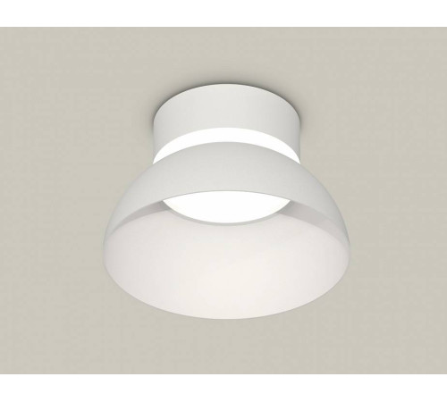 Накладной светильник Ambrella Light XS XS8101035