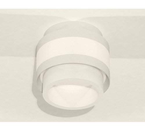 Накладной светильник Ambrella Light XS XS8418001