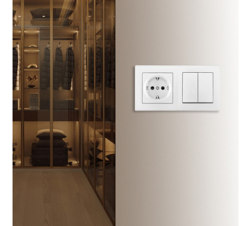 Блок с розеткой и выключателем Arte Milano SET06-2 SET06-2-30-2-40-1 white