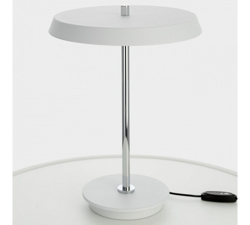 Настольная лампа декоративная Citilux LINA CL812010