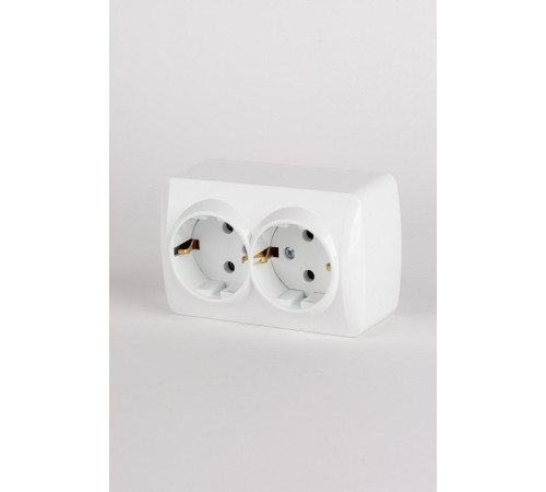 Розетка двойная с заземлением Elbi Eleсtriс Alsu 7 504-010200-907