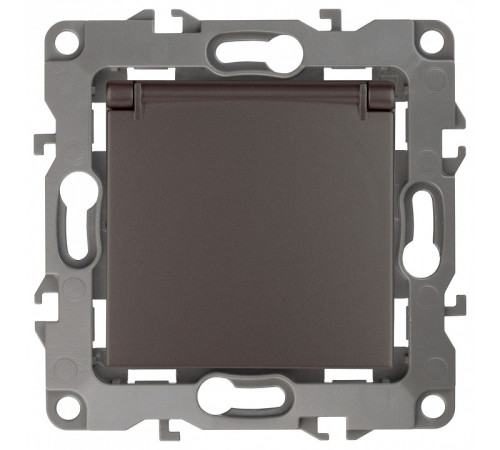 Розетка с заземлением и со шторкой, без рамки с крышкой Эра Эра 12 12-2103-13