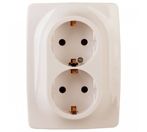Розетка двойная с заземлением Эра Эра 12 12-2106-02