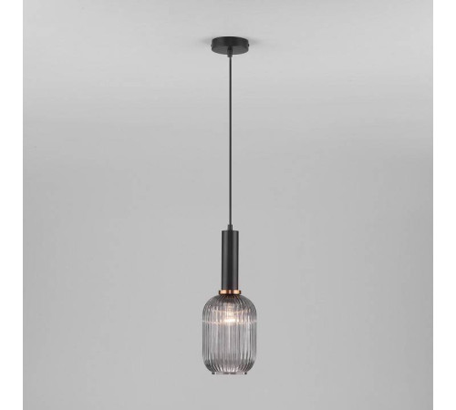 Подвесной светильник Eurosvet Bravo 50181/1 дымчатый