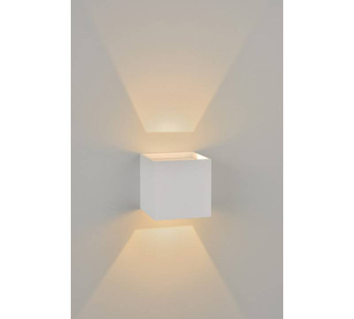 Накладной светильник Lucide Xia 17293/02/31