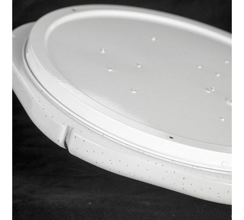 Накладной светильник Lussole LSP-8470