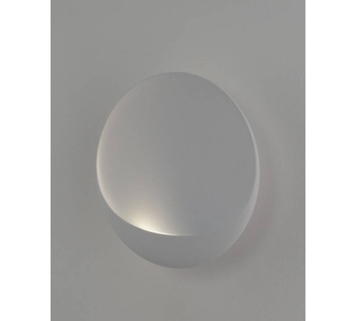 Накладной светильник Moderli Maloni V11216-WL