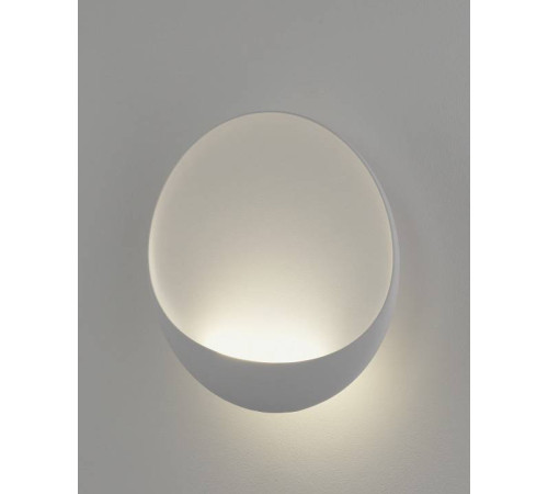 Накладной светильник Moderli Maloni V11216-WL