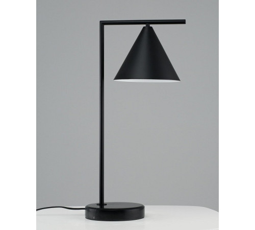 Настольная лампа декоративная Moderli Omaha V11594-1T