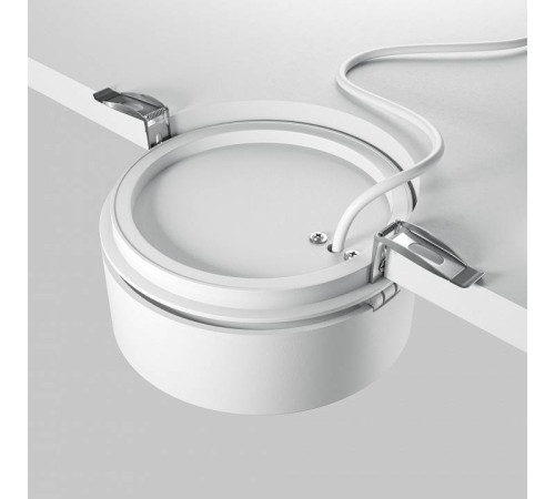 Встраиваемый светильник Maytoni Onda DL024-18W3K-W