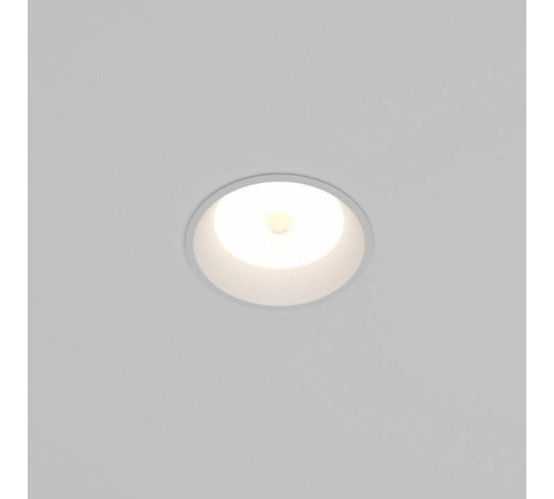 Встраиваемый светильник Maytoni Okno DL055-8W4K-SEN-W