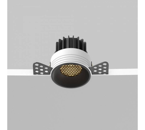 Встраиваемый светильник Maytoni Round DL058-7W2.7K-TRS-B