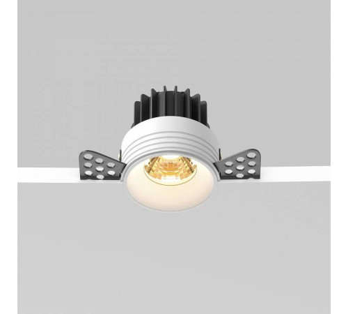 Встраиваемый светильник Maytoni Round DL058-7W2.7K-TRS-W