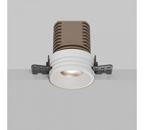 Встраиваемый светильник Maytoni Technical Mini DL059-7W3K-TRS-W