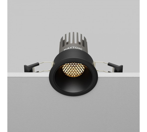 Встраиваемый светильник Maytoni DL115-10W-3K-B