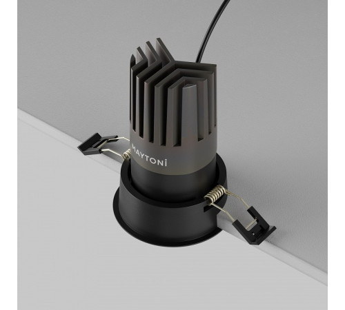 Встраиваемый светильник Maytoni DL118-15W-3K-B