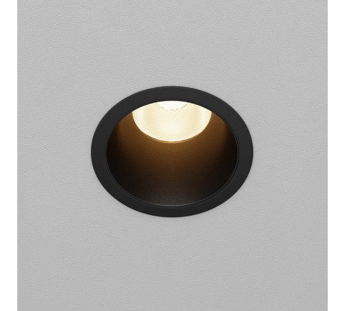 Встраиваемый светильник Maytoni DL118-15W-3K-B