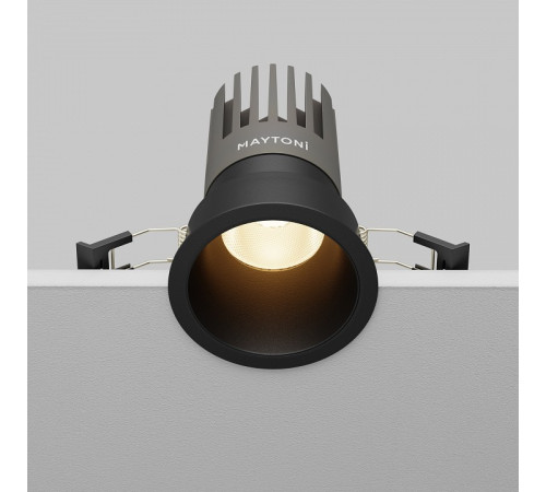 Встраиваемый светильник Maytoni DL118-15W-3K-B