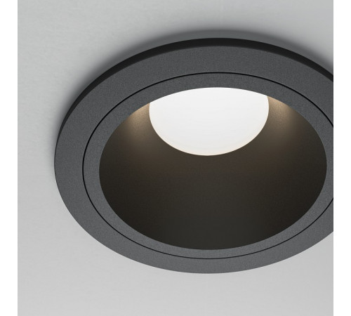 Встраиваемый светильник Maytoni DL126-GU10-B