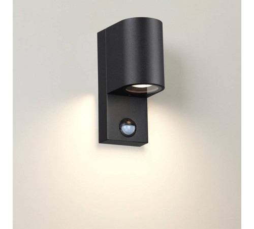 Накладной светильник Odeon Light Motto 4390/1W