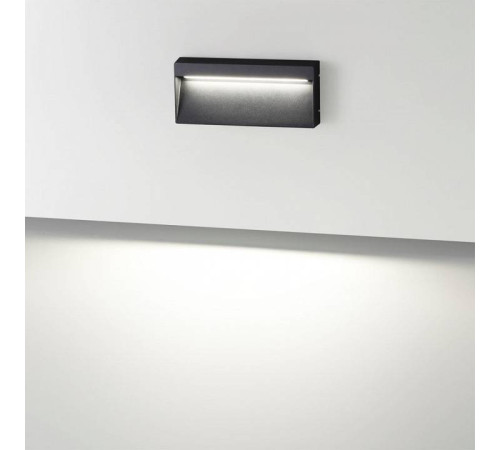 Накладной светильник Odeon Light Vitty 6649/5WL