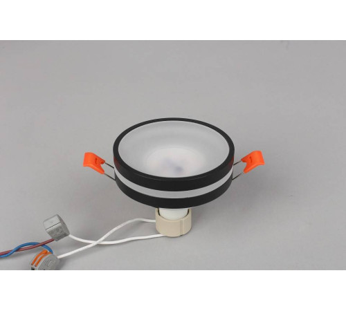 Встраиваемый светильник Omnilux Napoli OML-102719-01