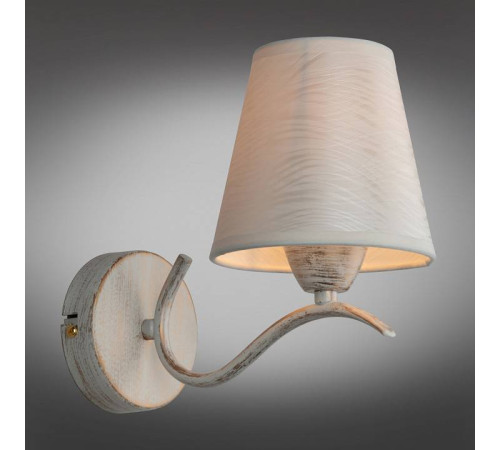 Бра Omnilux Ugento OML-28401-01