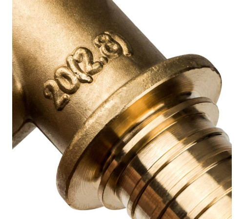 Угольник настенный STOUT 20xRp 3/4 аксиальный для труб PEX SFA-0009-002034