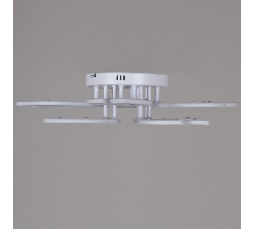 Потолочная люстра De Markt 00150-0.3-4+4 WH