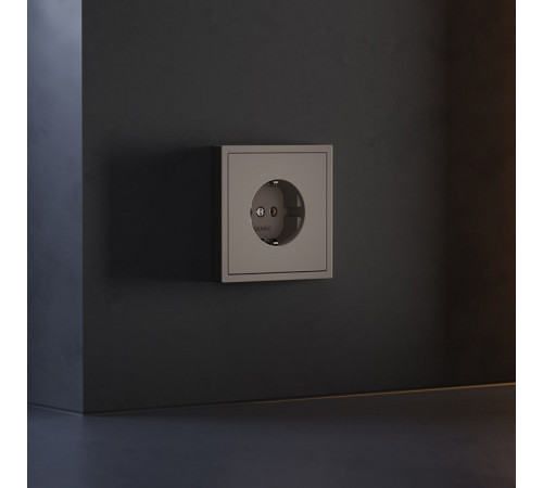 Накладка для розетки с заземлением Voltum S70 VLS000614