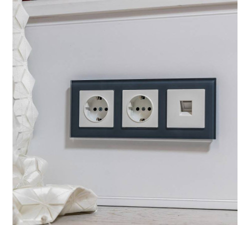 Розетка с заземлением, без рамки Werkel белый W1171301