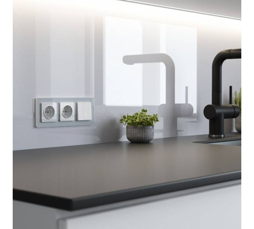 Выключатель одноклавишный с подсветкой без рамки Werkel Белый акрил W1110141