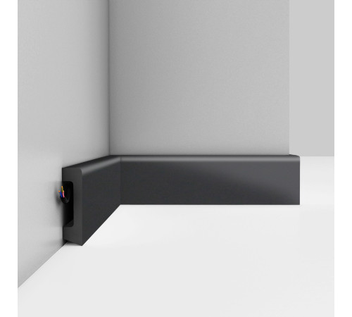 Плинтус напольный DECOMASTER D234-112G ДМ 58х16х2400 мм D234-112G ДМ