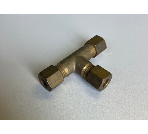 Резьбовое соединение Oventrop Ofix-Oil 8x8x8 мм тройник латунь 2081552