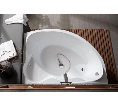 Акриловая ванна Aquanet JAMAICA 160x100 R правая в комплекте 00205503