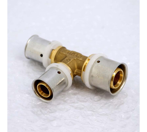 Тройник пресс Uni-Fitt 26х20х20 мм 706G8770