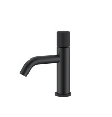 Смеситель для раковины Boheme Stick Linea на 1 отверстие длина излива 13.5 см черный 121-BB.3