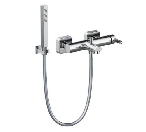 Смеситель для ванны Tiemme SKY Q10Q13 с душевым набором хром 411490105